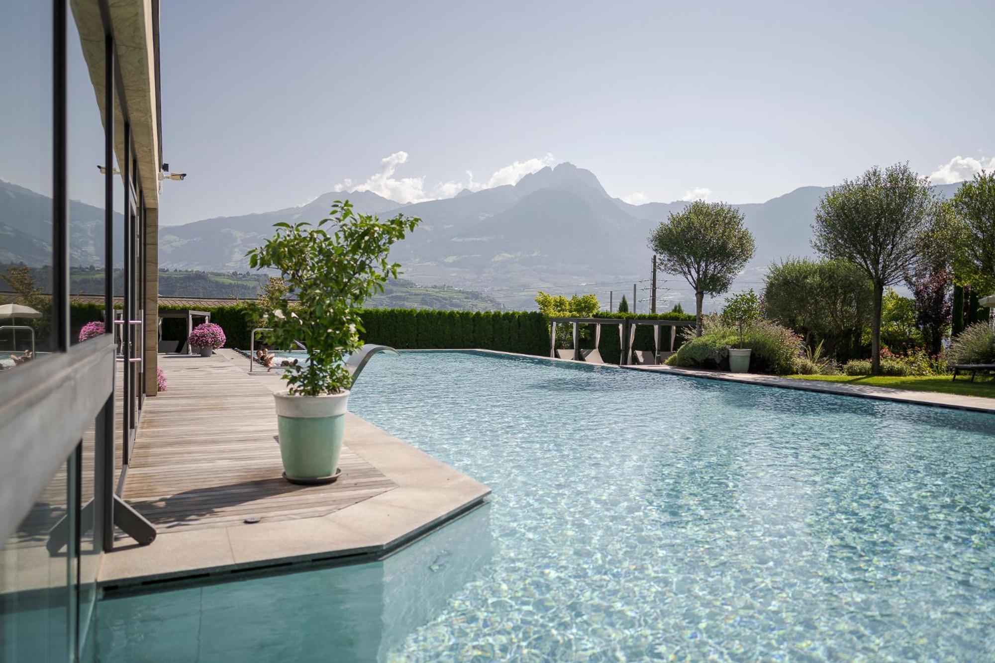 La Maiena Meran Resort Marlengo Esterno foto